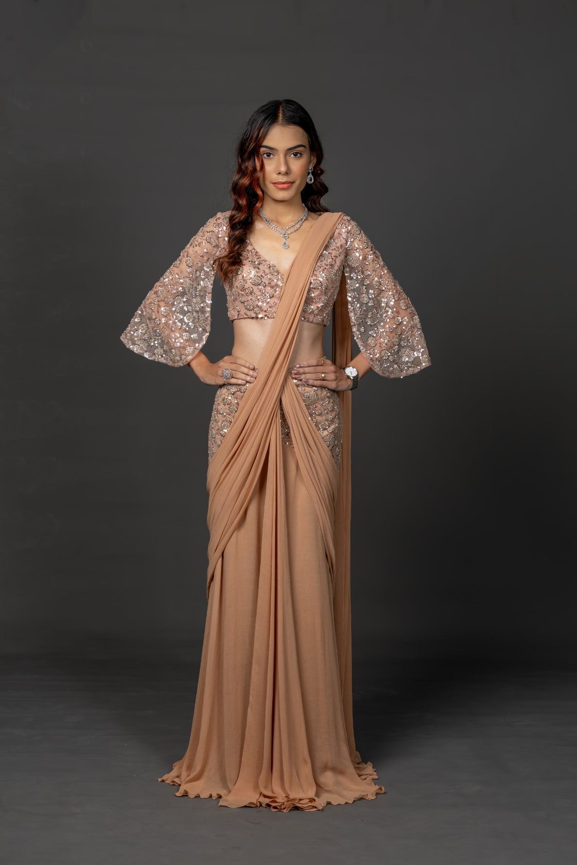 Mocha gleam saree