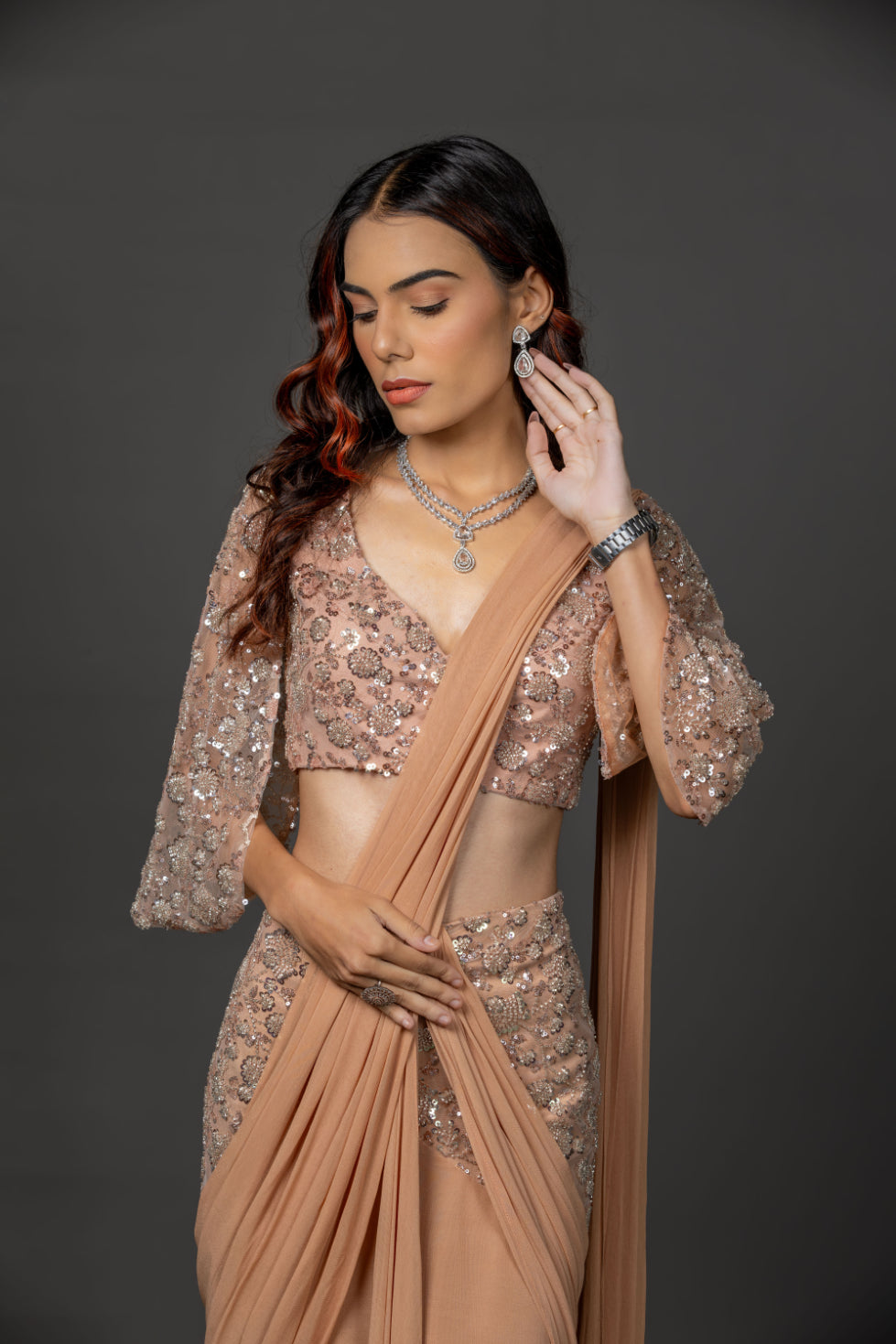 Mocha gleam saree