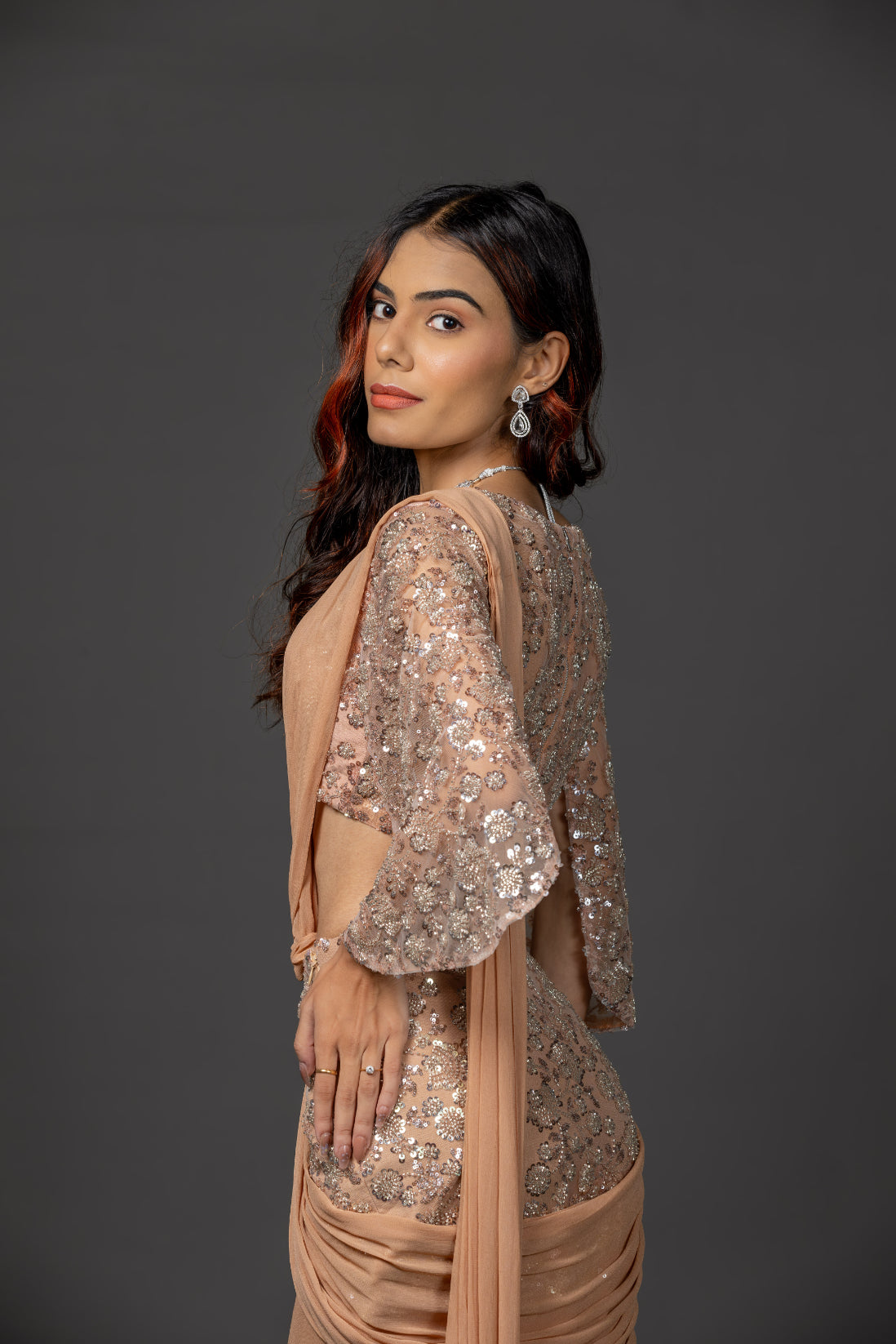 Mocha gleam saree