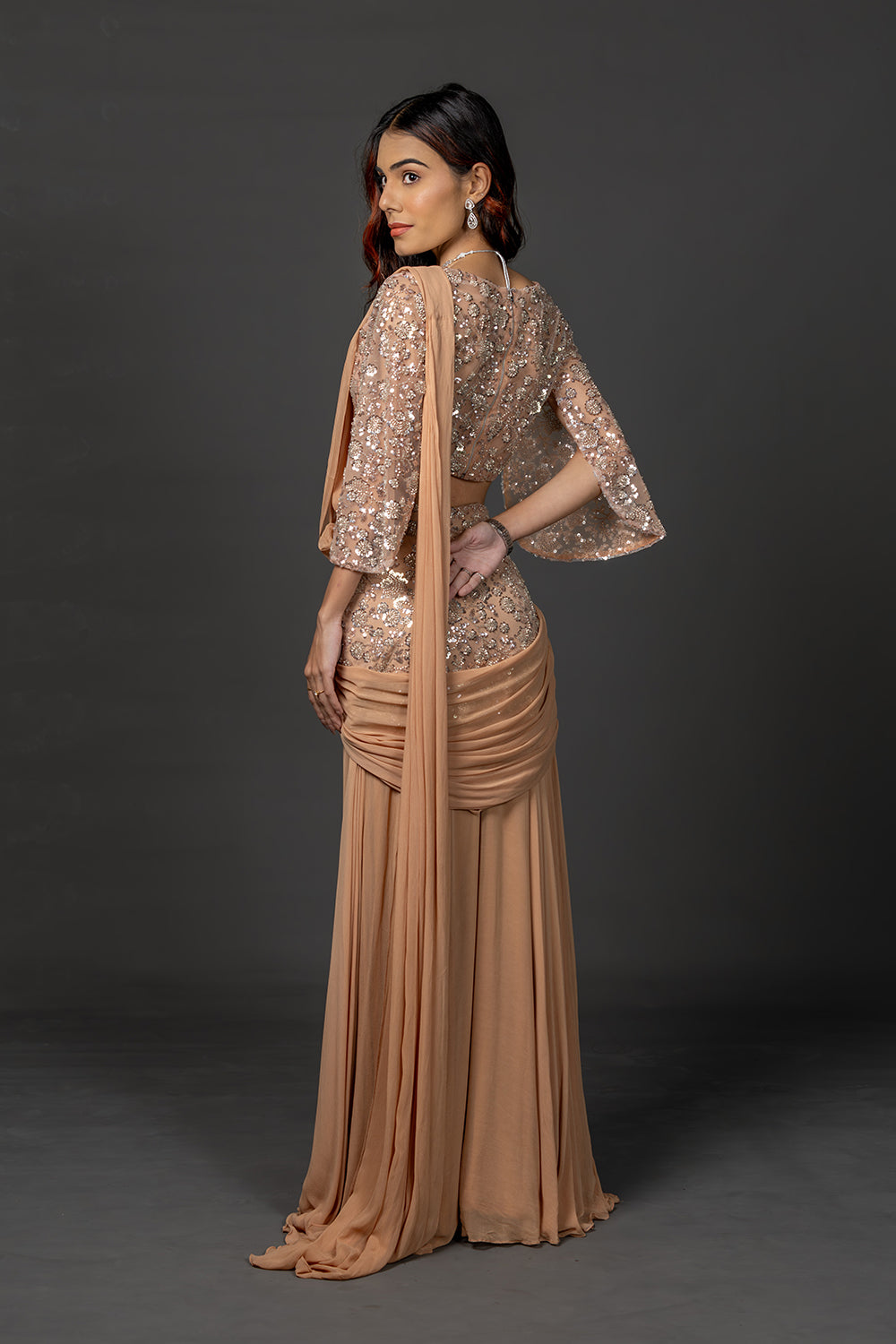 Mocha gleam saree