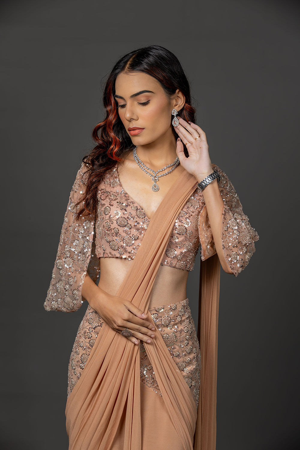 Mocha gleam saree